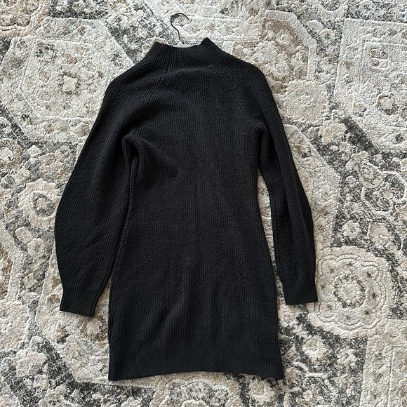 Abercrombie & Fitch Sweater Dress - Picture 5 of 8